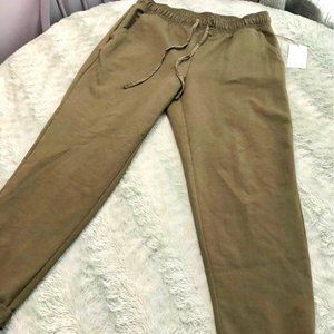 Women's olive pants NWT